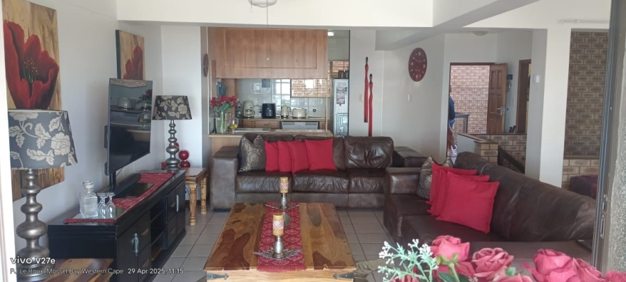 3 Bedroom Property for Sale in Mossel Bay Central Western Cape